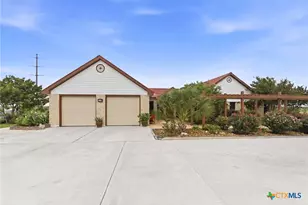 8293 Boenig Rd, Seguin, TX 78155 - Photo 25