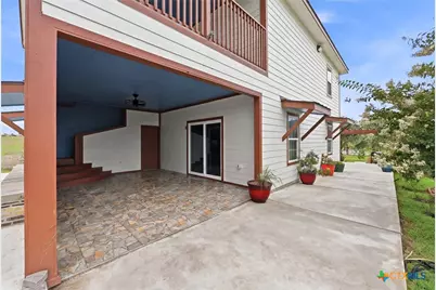 8293 Boenig Road, Seguin, TX 78155 - Photo 35