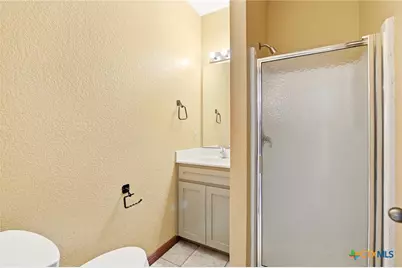 8293 Boenig Road, Seguin, TX 78155 - Photo 21
