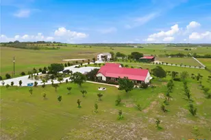 8293 Boenig Rd, Seguin, TX 78155 - Photo 3