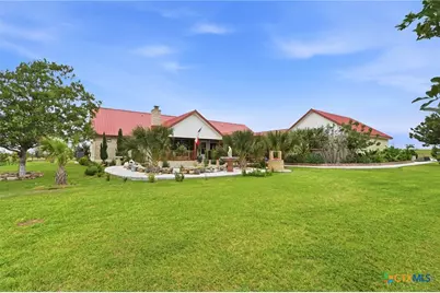 8293 Boenig Road, Seguin, TX 78155 - Photo 37