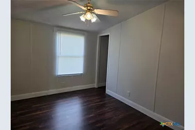 566 Gateway Circle, New Braunfels, TX 78130 - Photo 11