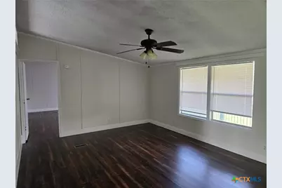 566 Gateway Circle, New Braunfels, TX 78130 - Photo 3