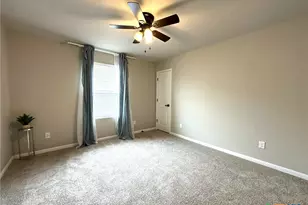2700 La Mundial St, Seguin, TX 78155 - Photo 9