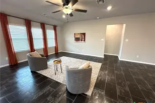 2700 La Mundial St, Seguin, TX 78155 - Photo 3