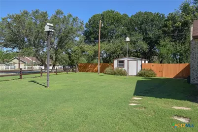 2001 Hannahawk Circle, Harker Heights, TX 76548 - Photo 27