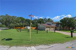 2001 Hannahawk Cir, Harker Heights, TX 76548 - Photo 1