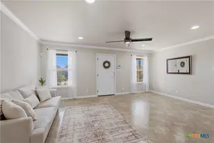 1427 Bonnyview Dr, Canyon Lake, TX 78133 - Photo 7