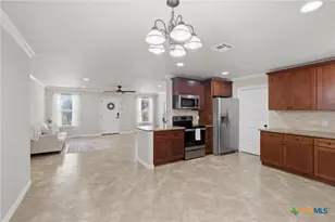 1427 Bonnyview Dr, Canyon Lake, TX 78133 - Photo 15