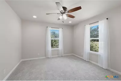 1427 Bonnyview Dr, Canyon Lake, TX 78133 - Photo 19