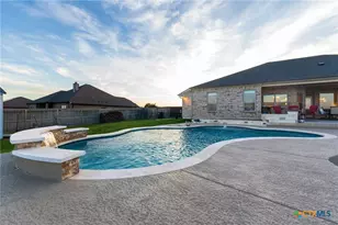 5742 Watusi Dr, Belton, TX 76513 - Photo 1
