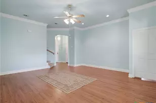 2147 N Ranch Estates Blvd, New Braunfels, TX 78130 - Photo 5