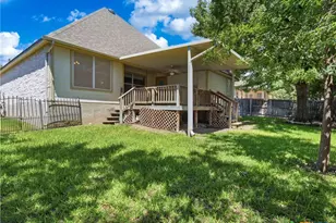 2147 N Ranch Estates Blvd, New Braunfels, TX 78130 - Photo 27
