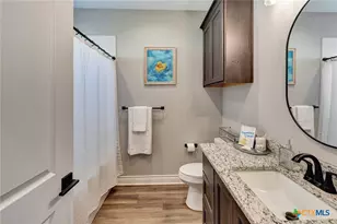 220 Whitetail Ln, Victoria, TX 77905 - Photo 19