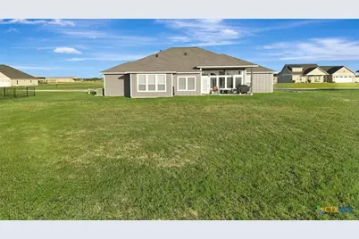 220 Whitetail Lane, Victoria, TX 77905 - Photo 31