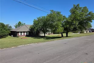 1410 Pony Express Ln, Copperas Cove, TX 76522 - Photo 3