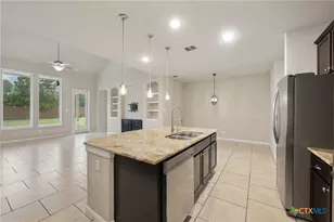 1226 Hidden Cave Dr, New Braunfels, TX 78132 - Photo 7