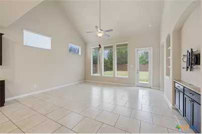 1226 Hidden Cave Drive, New Braunfels, TX 78132 - Photo 5