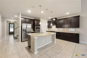 1226 Hidden Cave Dr, New Braunfels, TX 78132 - Photo 9