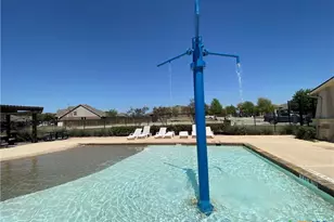 2937 Post Oak Cir, New Braunfels, TX 78130 - Photo 37