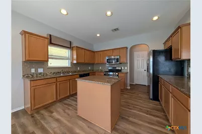 2937 Post Oak Circle, New Braunfels, TX 78130 - Photo 15