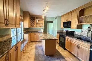 1195 Gay Meadow Ln, Goliad, TX 77963 - Photo 5