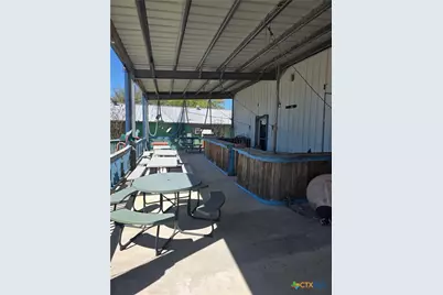 314 & 304 W Broadway Avenue, Seadrift, TX 77983 - Photo 11