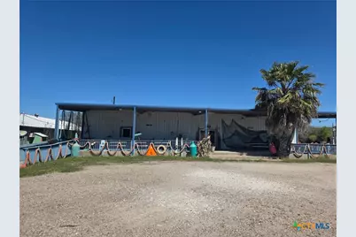 314 & 304 W Broadway Avenue, Seadrift, TX 77983 - Photo 1
