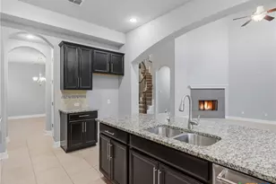 11439 Wake Robin, San Antonio, TX 78253 - Photo 13