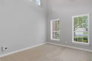 11439 Wake Robin, San Antonio, TX 78253 - Photo 5