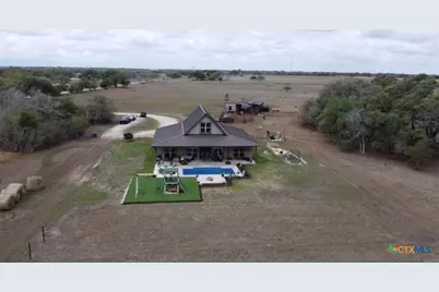 1370 E Ward Street, Goliad, TX 77963 - Photo 3