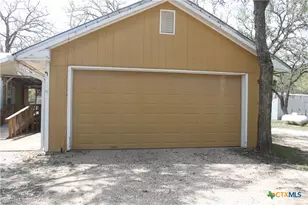 936 Fm 1185, Lockhart, TX 78644 - Photo 21