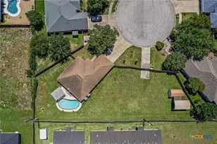 105 Belle Ct, Port Lavaca, TX 77979 - Photo 27