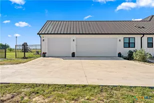 251 Willow Moon Ranch Rd, Crawford, TX 76638 - Photo 41