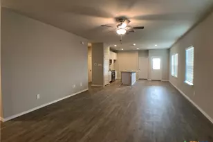 1137 Gracie Wy, New Braunfels, TX 78130 - Photo 3
