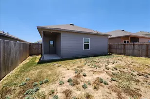 1137 Gracie Wy, New Braunfels, TX 78130 - Photo 19