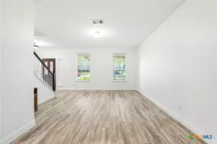 917 San Fernando Ln, New Braunfels, TX 78132 - Photo 11