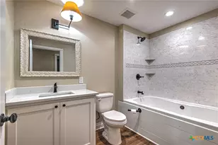 6511 Old Waco Ln, Temple, TX 76502 - Photo 17