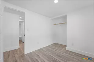 937 Anderson St, Seguin, TX 78155 - Photo 15