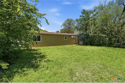 937 Anderson Street, Seguin, TX 78155 - Photo 23
