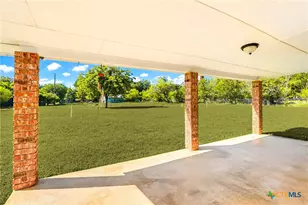 1350 Mary Preiss Dr, New Braunfels, TX 78132 - Photo 27