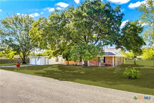 1350 Mary Preiss Dr, New Braunfels, TX 78132 - Photo 33