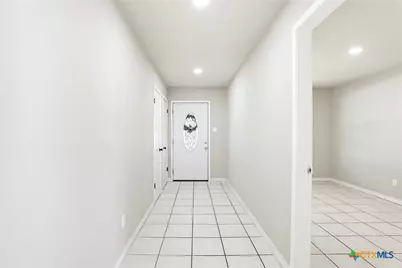 1350 Mary Preiss Drive, New Braunfels, TX 78132 - Photo 5