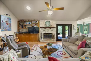 1109 Palomino Ln, San Marcos, TX 78666 - Photo 7