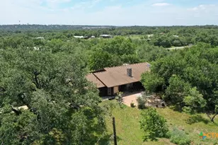 1109 Palomino Ln, San Marcos, TX 78666 - Photo 5