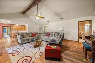 1109 Palomino Ln, San Marcos, TX 78666 - Photo 5