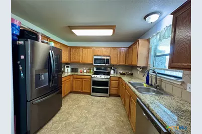 10 Westridge Place, Lampasas, TX 76550 - Photo 11