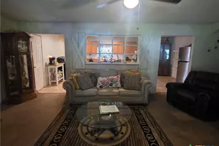 766 Rawhide Rd, Seguin, TX 78155 - Photo 13