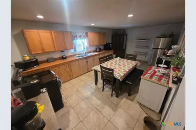 766 Rawhide Road, Seguin, TX 78155 - Photo 15