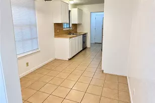1301 N 10th St, Temple, TX 76501 - Photo 5